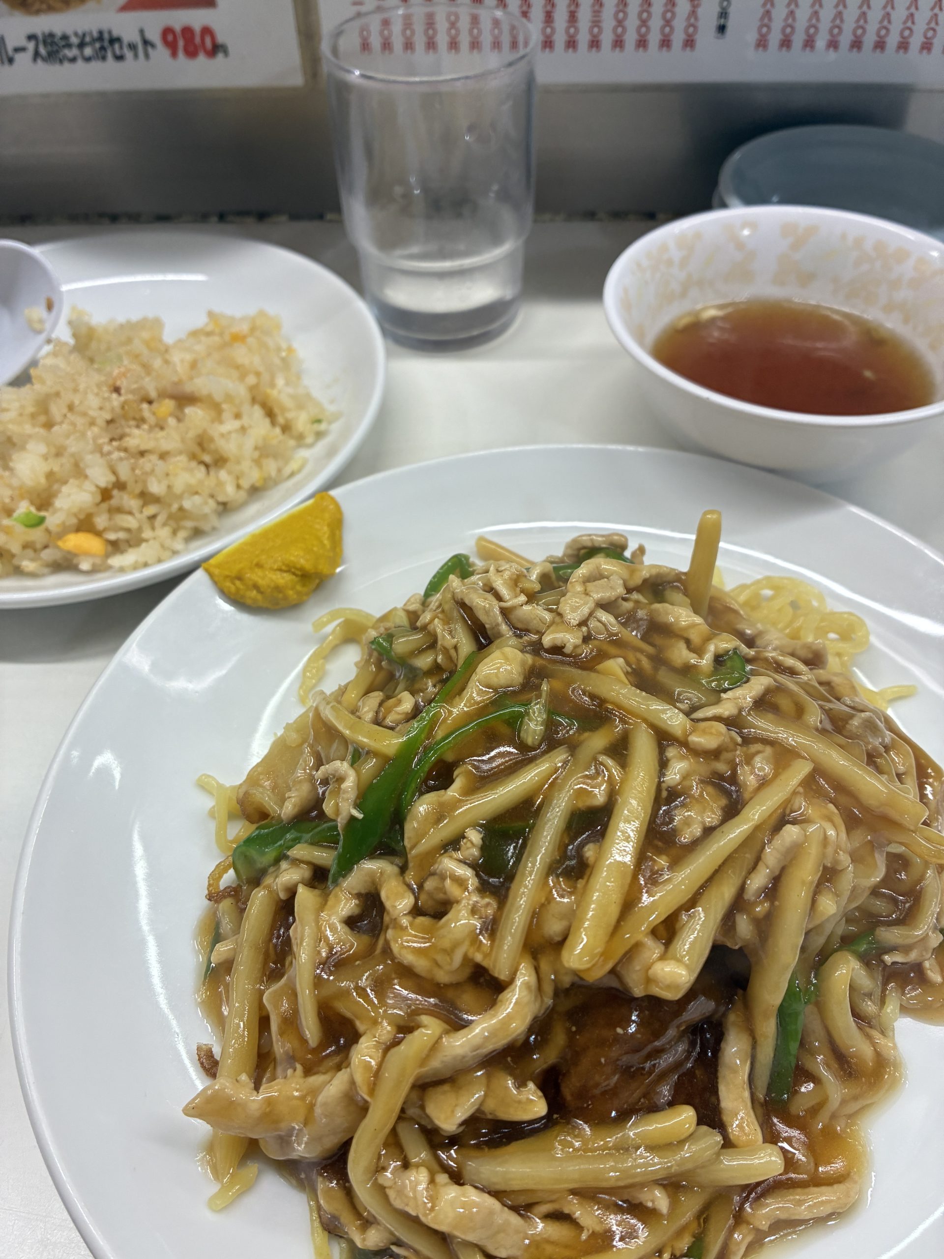 青椒肉絲（チンジャオロース）
